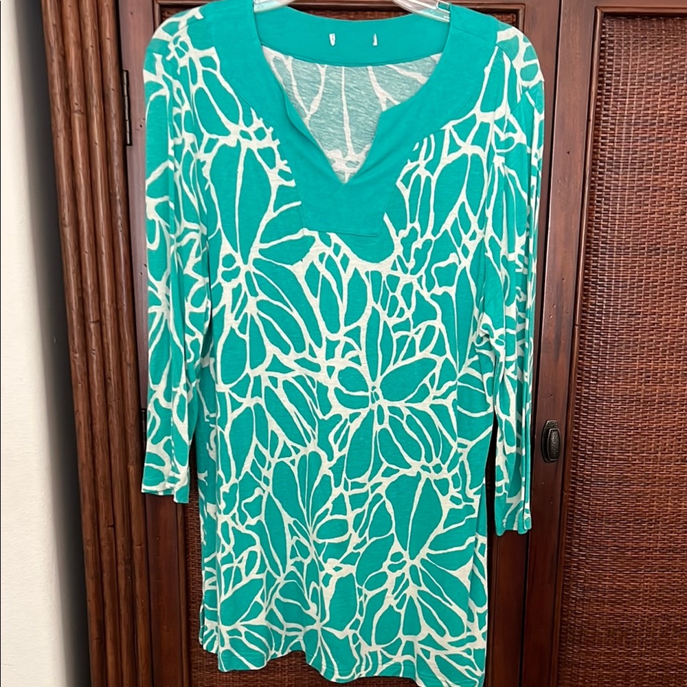 Teal and White Patterned Women's Top